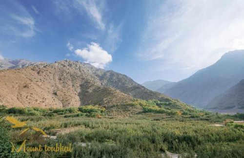 Aroumd Cabine | Mount Toubkal Lodge