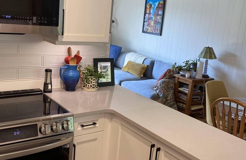 Trail Maison | Mountain bike your way into the Kootenays! Comfy and centrally located!