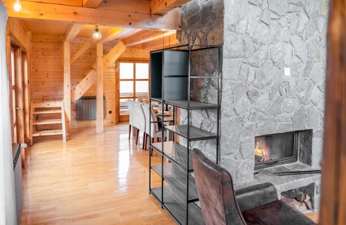 Kolasin Chalet De Ski | Mountain Boy chalet with sauna