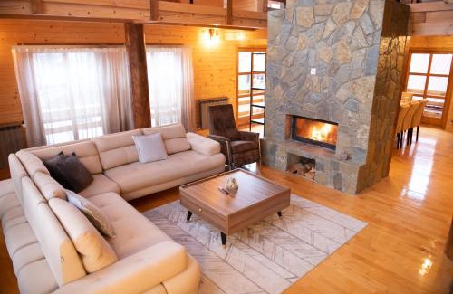 Kolasin Chalet De Ski | Mountain Boy chalet with sauna