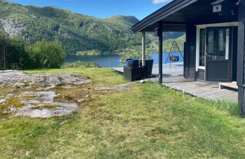 Masfjorden Maison | Mountain Cabin With Magical View And Tranquil Lake