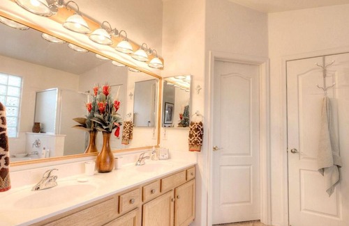 Oro Valley Maison | Mountain Calling 3BR by Casago
