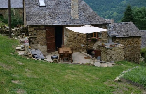 Bonac-Irazein Cottage | gîte de montagne ARIEGE Gîte de France 3 épis de charme et de caractère