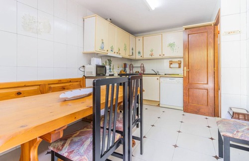 Fiscal Appartement | Mountain Escape for Families & Friends in Pyrenees