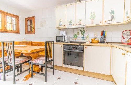 Fiscal Chalet De Ski | Mountain Escape for Families & Friends in Pyrenees