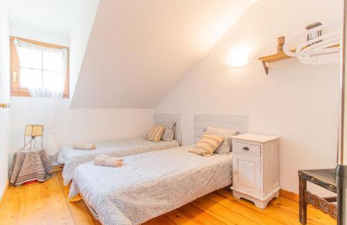Fiscal Chalet De Ski | Mountain Escape for Families & Friends in Pyrenees