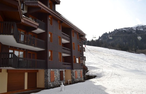 Les Avanchers-Valmorel Appartement | Studio montagne Valmorel Savoie skis aux pieds