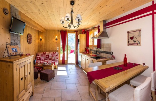 Saint-Leger-les-Melezes Appartement | mountain chalet. 3 * apartment of 35m² with terrace