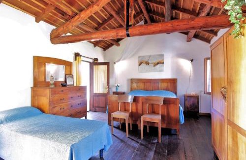 Mel Maison | Mountain Hideaway for Four