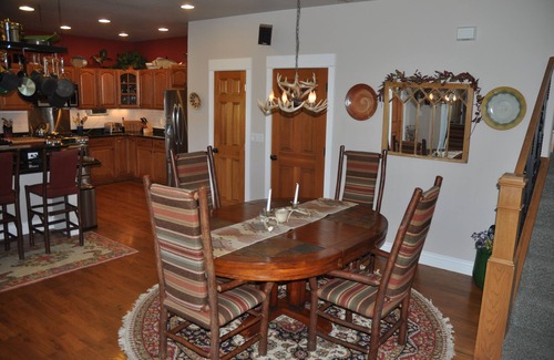 Huron Heights Maison | MAISON DE MONTAGNE, 5 MIN DE GONDOLA & VILLE. VUES MAJESTIQUES DES PISTES DE SKI