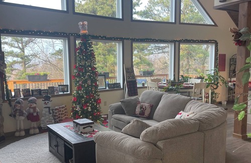 Sybertsville Maison | Mountain home located in Eagle Rock Resort. Must be a property owner to rent.