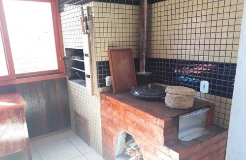 Praia Grande Maison | MOUNTAIN HOUSE