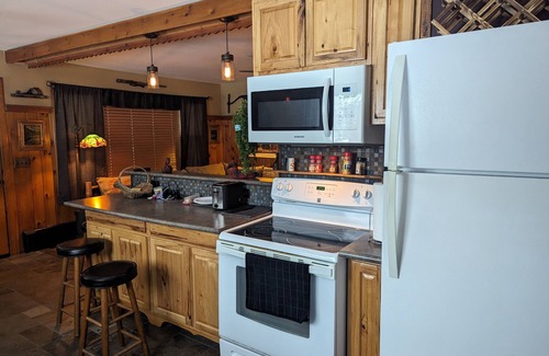 Saranac Lake Maison | Quiet Mountain Home - Steps to ADK Rail Trail!