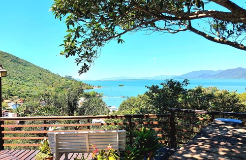 Caiacanga Maison | Mountain house with panoramic viewpoint.