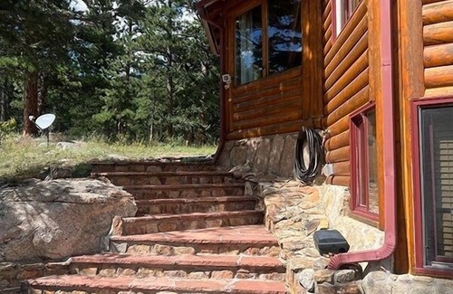 Allenspark Cabine | Mountain Masterpiece - Beautiful Cabin On 2.2 Acres At Wildbasin 3 Bedroom Cabin