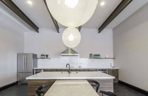 Draper Appartement | Mountain Oasis | 24 Hr Gym | Central | Hot Tub
