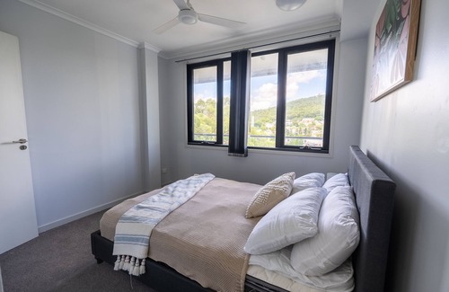 Mount Gravatt East Appartement | Mountain View Serenity Apartment - Great Location, Fully furnished w Amenities