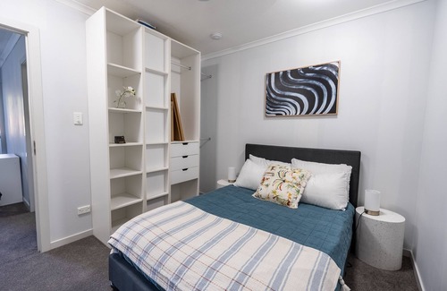 Mount Gravatt East Appartement | Mountain View Serenity Apartment - Great Location, Fully furnished w Amenities
