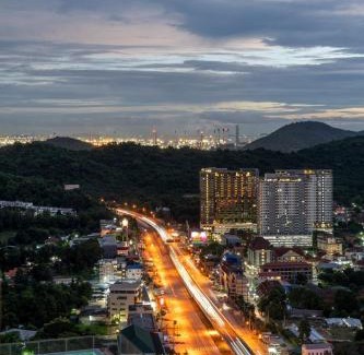 Tha Thaewawong Appartement | Mountain-view 1BR 9F Sriracha byน้องมังคุด NoParking