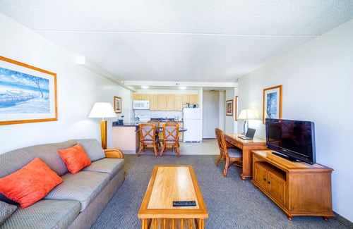 Diamond Head - Kapahulu - St. Louis Copropriété | CONDO 1 CHAMBRE À WAIKIKI | GRANDE MONTAGNE ET VILLE | PARKING ET WIFI!