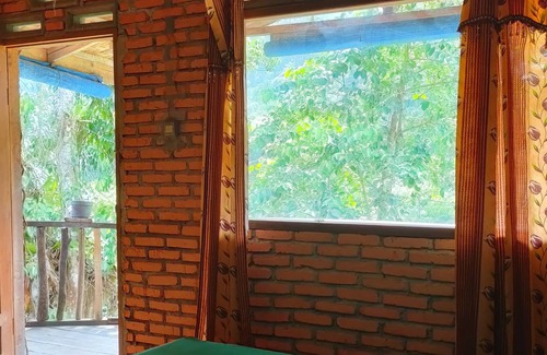 Batang Serangan Maison | Mountain View Cottages & Villa Tangkahan