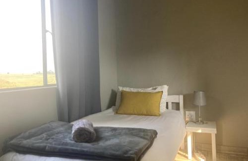 Dullstroom Maison | Mountain View Farm Cottage 4X4 Vehicles ONLY