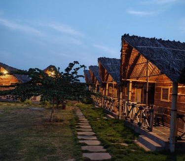 Kamalapur Maison | Mountain View Guesthouse Hampi