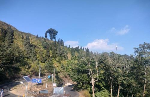 Rishop Maison | Mountain View Hillside Homestay Kalimpong, Between Silk Route- Deolo Park- Ramdhura