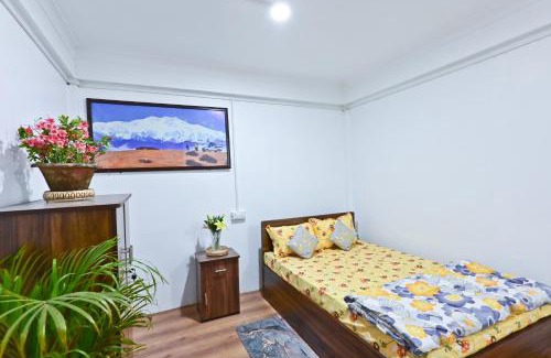 Karsiyang Maison | Mountain View Homestay