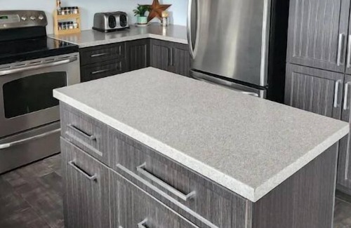 Papineau Regional County Municipality Maison | Mountain View with a HotTub, 7 mins-LacSimon