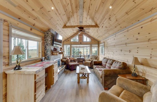 Fort Garland Maison | Mountain Views Cabin in Fort Garland Near Hiking