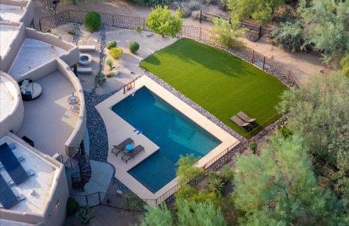 Pinnacle Peak Maison | Mountain Views - Pool - Games - YogaDeck