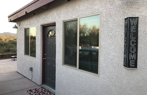 Tucson Appartement | Mountain View’s. Stunning Sunset’s. Outdoor Activities. Minutes From Downtown.