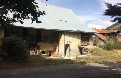 Ubaye-Serre-Poncon Maison | maison de village de montagne