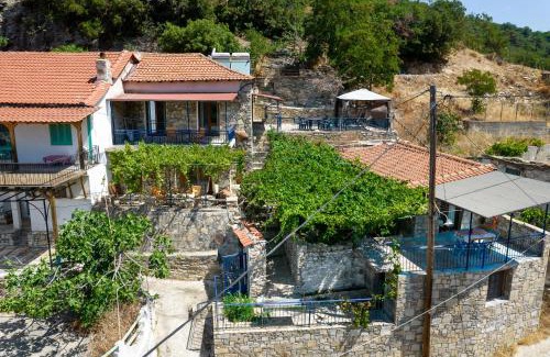 Kinyra Maison | Mountain Villa