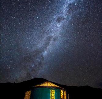 Gladstone Lit Et Petit-Déjeuner | Mountain Yurt, Stunning Views, Near Wanaka