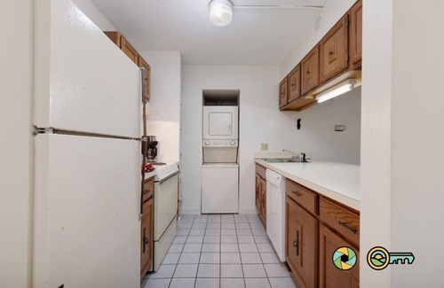 Mount Jackson Copropriété | Mountainside Retreat Condo (#2-101) | Lower-level | Quiet & secluded