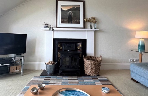 Tighnabruaich Appartement | Mountainside, stunning sea views, coastal