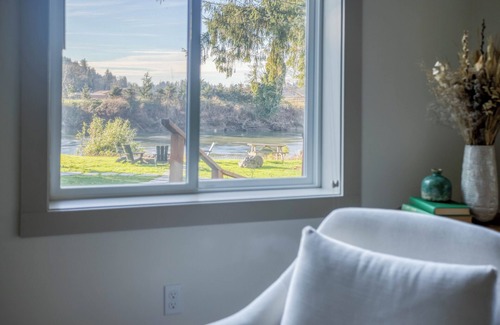 Nehalem Maison | Mountainview, Pet Friendly, Beach Nearby, FirePit