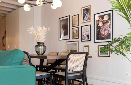 Centro / Baixa Appartement | Mouzinho Luxury 3BR Flat l 5 min Walk to Ribeira by Lovelystay