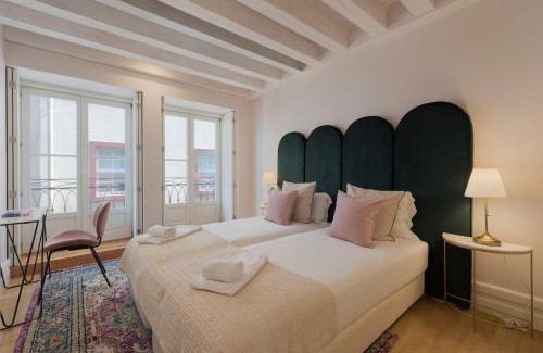 Centro / Baixa Appartement | Mouzinho Luxury 3BR Flat l 5 min Walk to Ribeira by Lovelystay