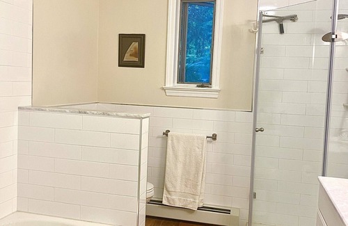Scarsdale Maison | Move-in home! 30 min to Manhattan with monthly lease.