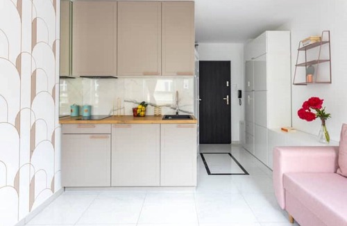 Psie Pole Appartement | Moveen! Stylish Studio in Calm Area
