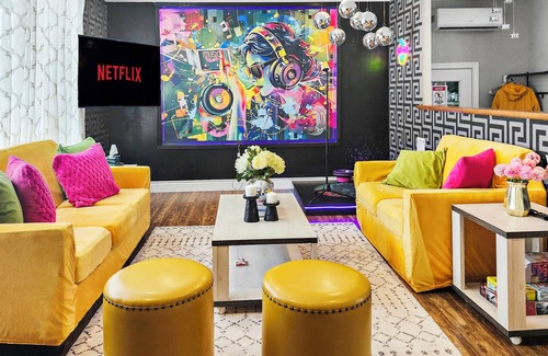 South Bruce Peninsula Maison | Movie Themed House with mini-Arcade & Hot Tub