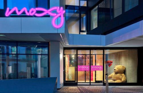 Innenstadt Hôtel | Moxy Frankfurt City Center