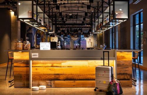 Old Market Hôtel | Moxy Omaha Downtown