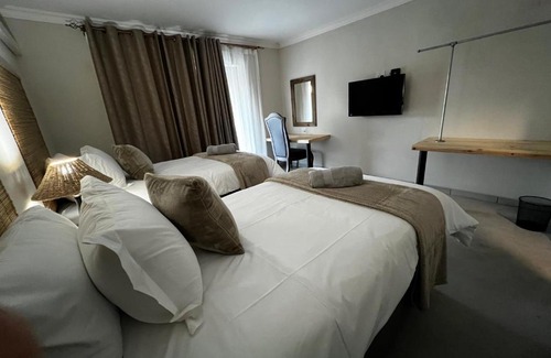Komatipoort Appartement | Moya-Sky