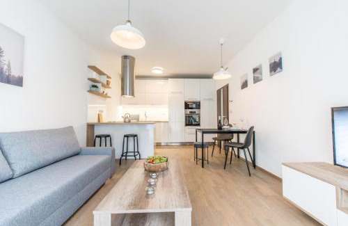 Smichov Appartement | Mozart Central Apartments with garage