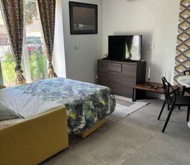 Chasse-sur-Rhone Appartement | Mozart Cosy Love room