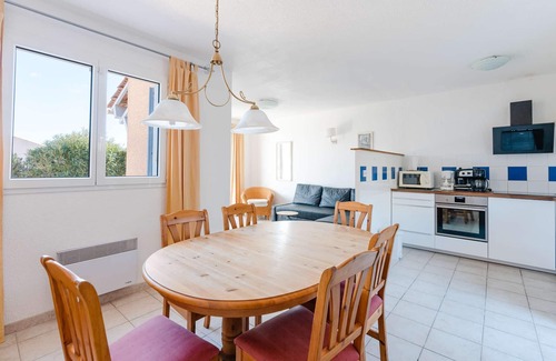 Saint-Pierre-la-Mer Maison | MP27 Confortable pavillon dans résidence avec piscine